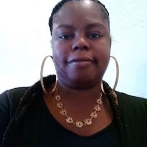 Meet your Posher, Teanette